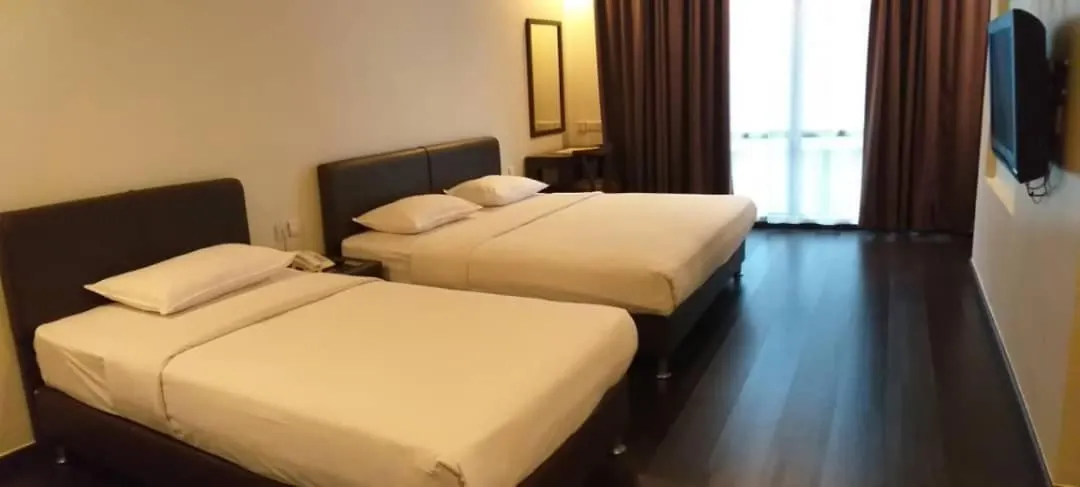 Manja Hotel Kota Kinabalu 2*,